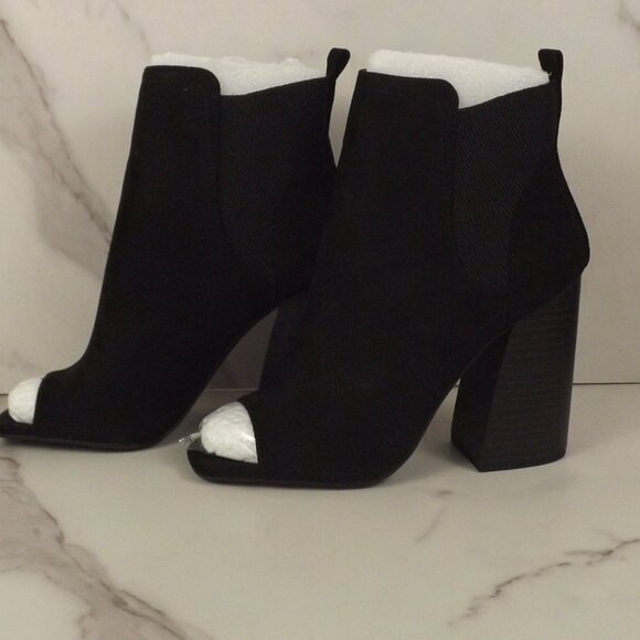 Qupid Chandler-56 Black Peep-Toe Block Heel Booties – NWOT - Picture 7 of 10